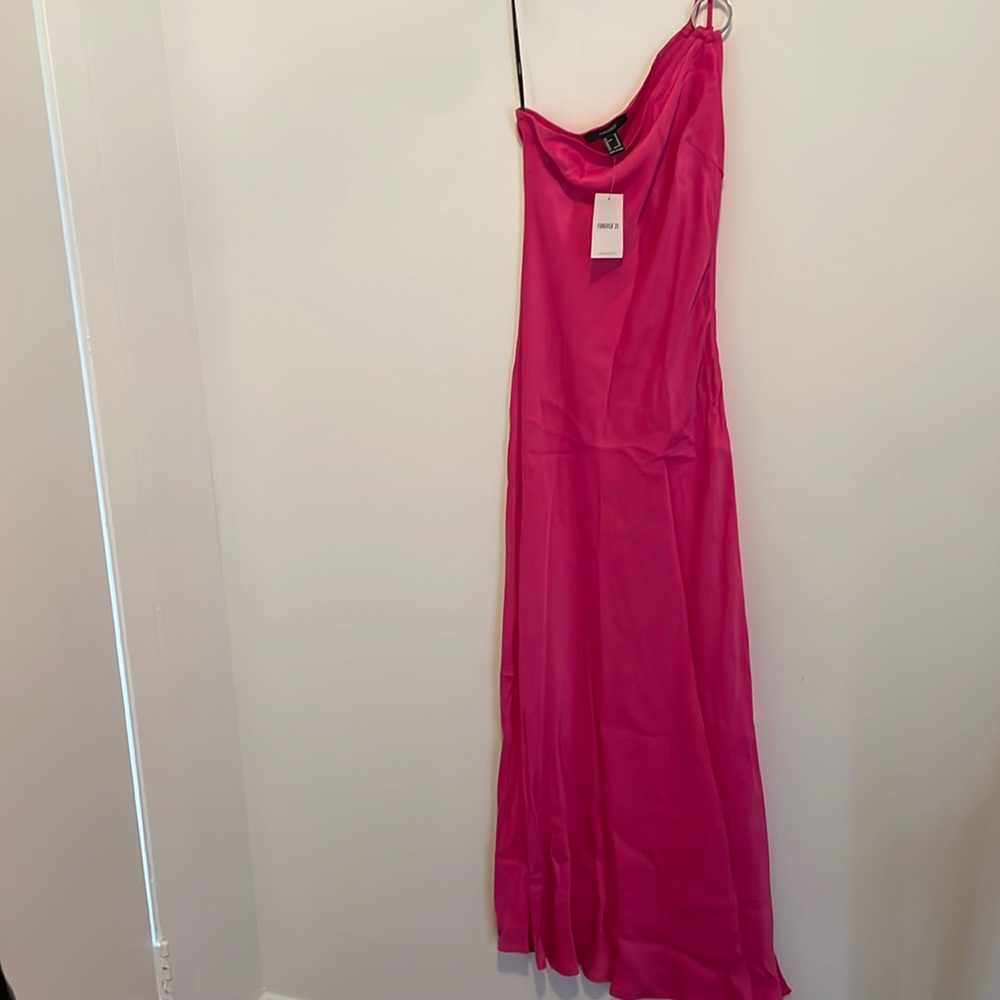 Forever 21 NEW Satin one shoulder dress